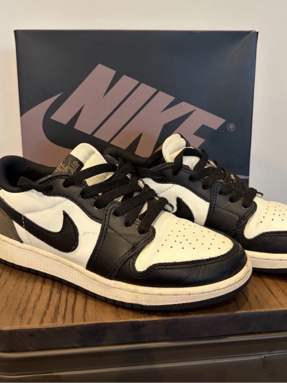 Air Jordan 1 Retro Low OG (GS) Youth Size 4.5  Sail/Black/Dark Mocha. CZ0858 102